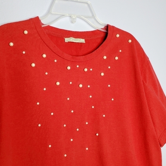 Zara Trafaluc Red Faux Pearl Distressed T-Shirt - Picture 5 of 10